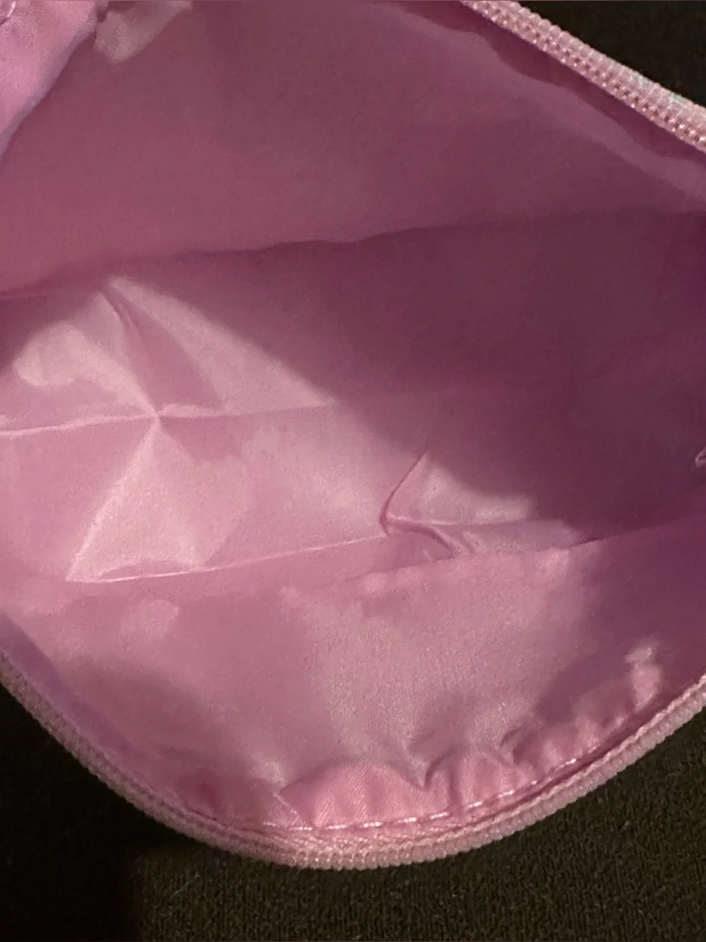 NWOT Clinique Geometric Triangle Pattern Zip Pouch - Pink & Mint. 9”W x 4.5”H.